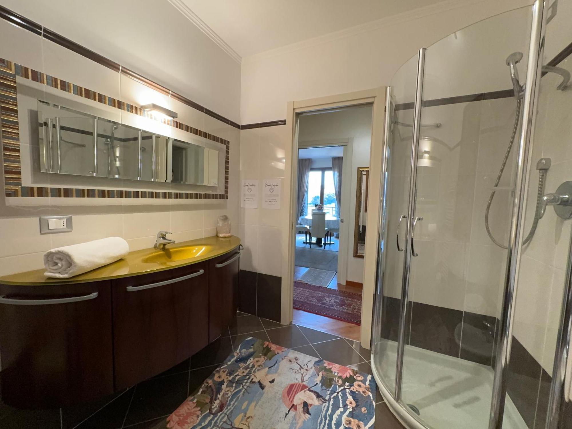 Casa Perfetta Per Grandi Famiglie, Con Jacuzzi Villa Bevera  Exterior photo